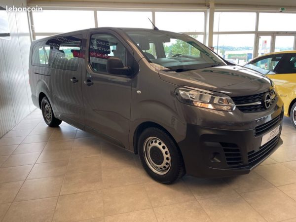 Opel Vivaro Combi