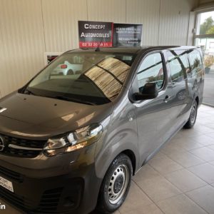 Opel Vivaro Combi