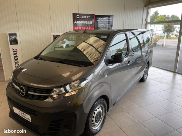 Opel Vivaro Combi