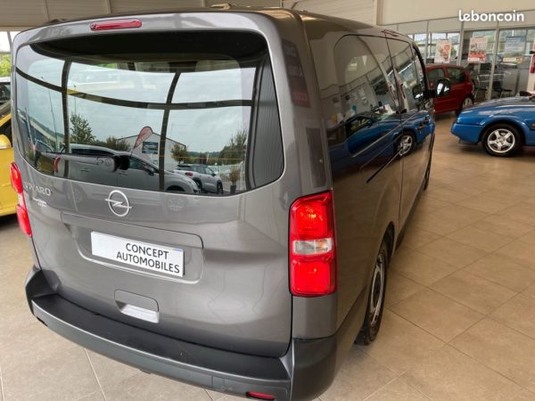 Opel Vivaro Combi