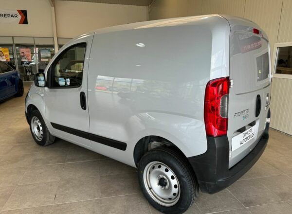 Fiat fiorino 1.4l 78 cv gaz naturel et essence