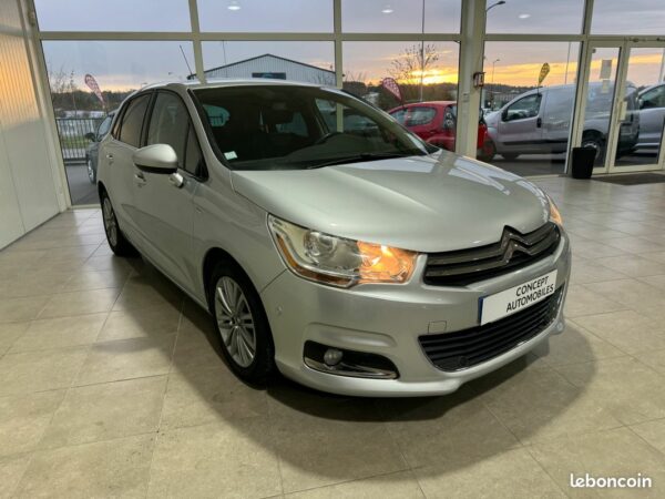 Citroen C4 1.6l hdi 110 Boite automatique avec seulement 38900 kms