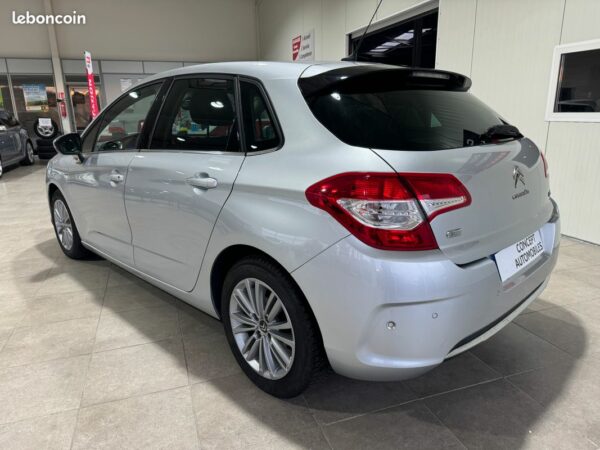Citroen C4 1.6l hdi 110 Boite automatique avec seulement 38900 kms