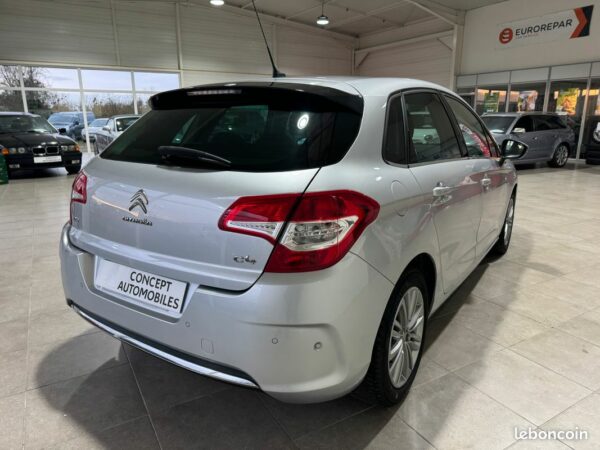Citroen C4 1.6l hdi 110 Boite automatique avec seulement 38900 kms